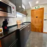 Atuairehome Gran Plaza Vega Suite Burgos