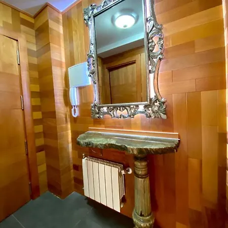 Grand Plaza Vega Centro Historico De Burgos